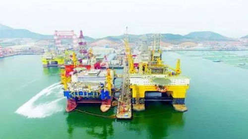 藍(lán)鯨2號(hào)深海展雄姿，中國可燃冰開發(fā)開啟新能源戰(zhàn)略新篇章